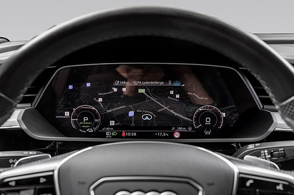 Audi e-tron S 23 of 30