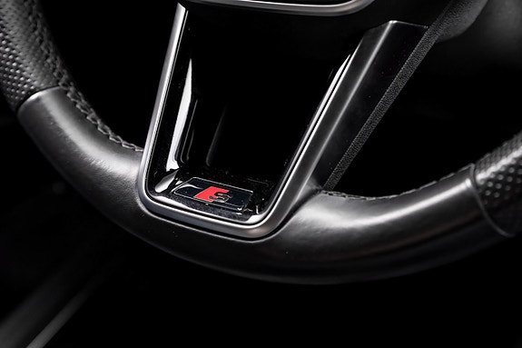 Audi e-tron S 24 of 30