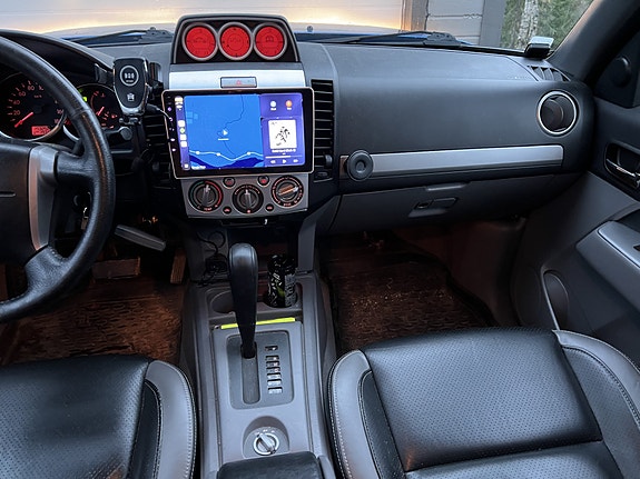 Ford Ranger 12 of 24