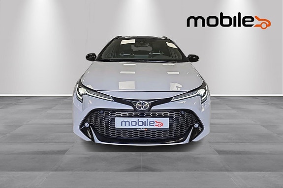 Toyota Corolla 17 of 24