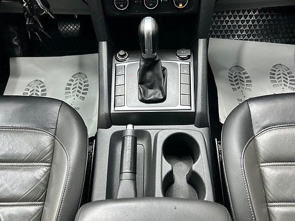 Volkswagen Amarok 29 of 30