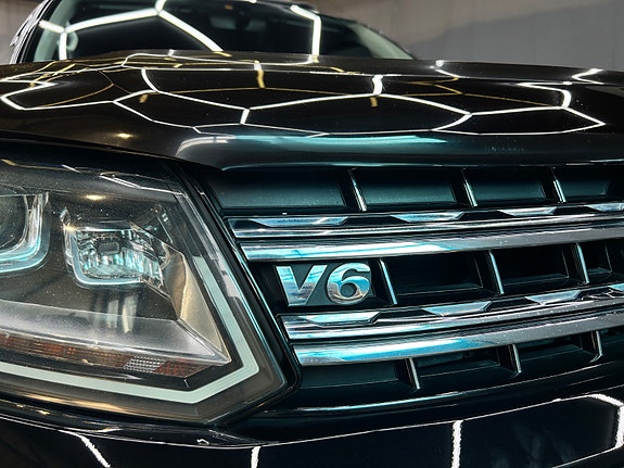 Volkswagen Amarok 4 of 30
