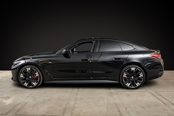 BMW i4 5 of 25