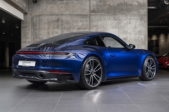Porsche 911 Targa 4 GTS 3 of 30