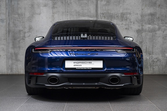 Porsche 911 Targa 4 GTS 7 of 30