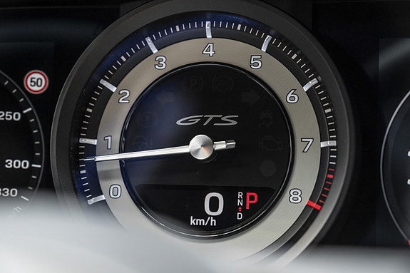 Porsche 911 Targa 4 GTS 29 of 30