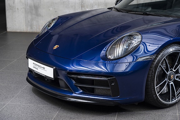 Porsche 911 Targa 4 GTS 4 of 30