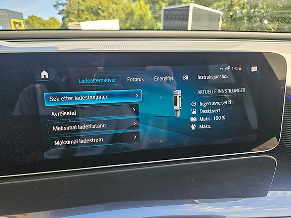 Mercedes-Benz EQC400 27 of 30