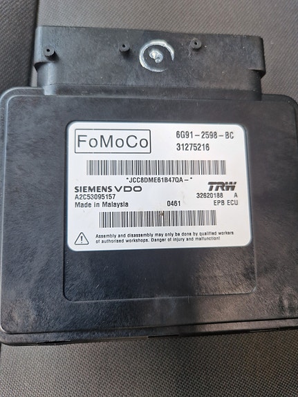 Volvo V70 2 of 18