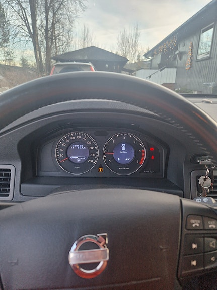 Volvo V70 6 of 18