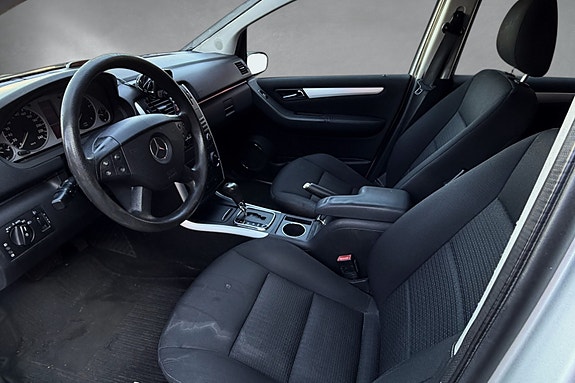 Mercedes-Benz B180 d 12 of 20