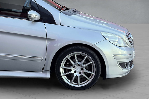 Mercedes-Benz B180 d 6 of 20
