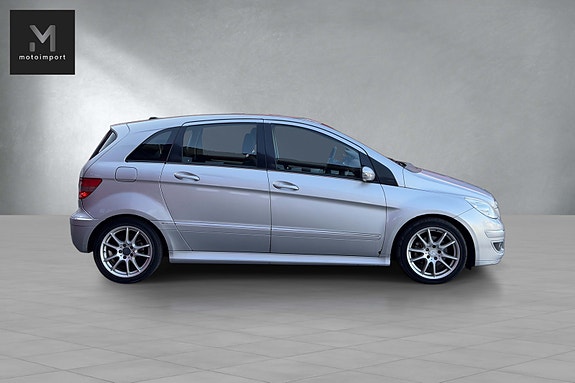 Mercedes-Benz B180 d 10 of 20