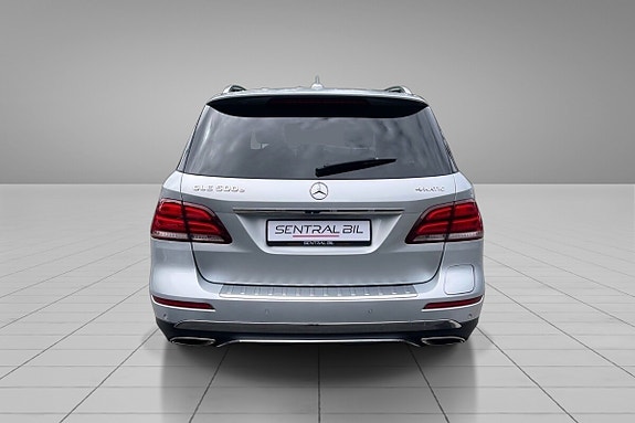 Mercedes-Benz GLE500 e 8 of 30