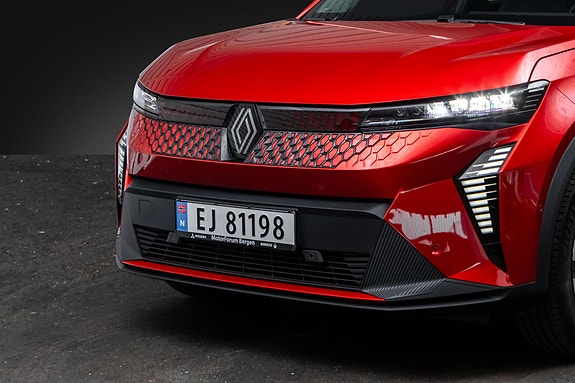 Renault Scenic E-Tech 2 of 27