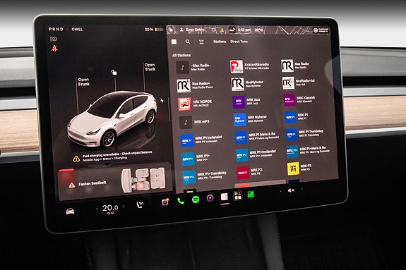 Tesla Model Y 13 of 28