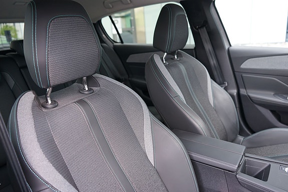 Peugeot 308 15 of 20