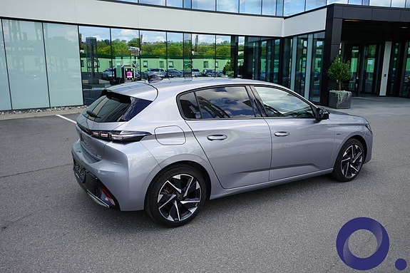 Peugeot 308 9 of 20