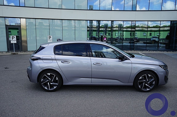 Peugeot 308 10 of 20