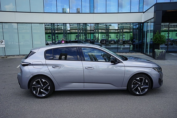 Peugeot 308 20 of 20