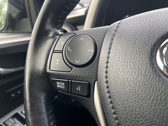 Toyota RAV4 19 of 30