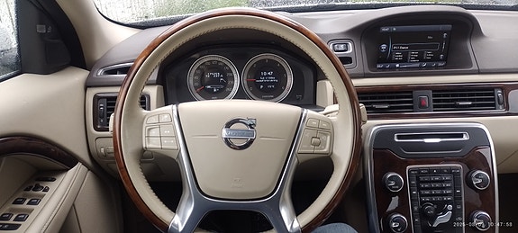 Volvo S80 5 of 30