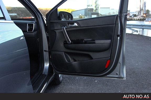 Kia Sportage 14 of 30