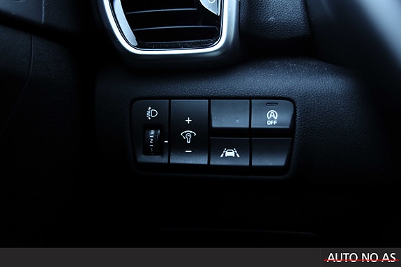 Kia Sportage 22 of 30