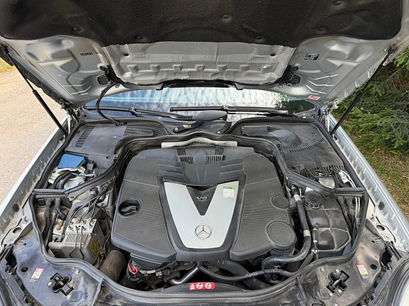 Mercedes-Benz E280 16 of 30
