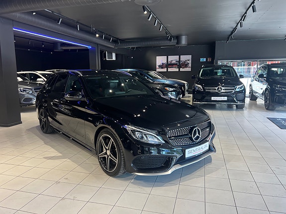 Mercedes-Benz C43 13 of 30