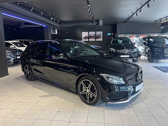 Mercedes-Benz C43 10 of 30