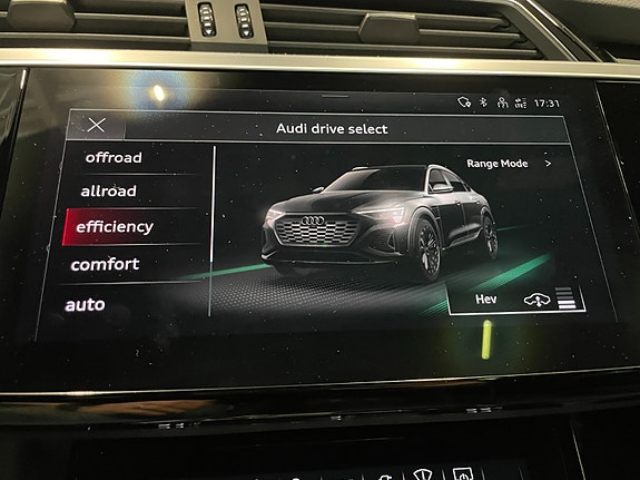 Audi Q8 e-tron 23 of 30
