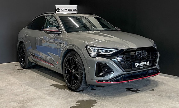 Audi Q8 e-tron 3 of 30