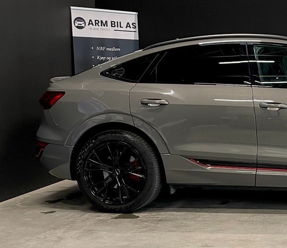 Audi Q8 e-tron 5 of 30