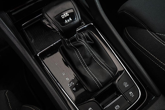 Skoda Karoq 16 of 28