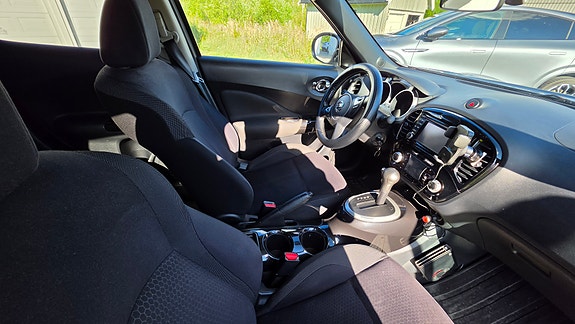 Nissan Juke 9 of 17