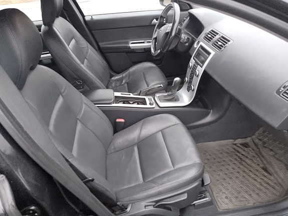 Volvo V50 12 of 15