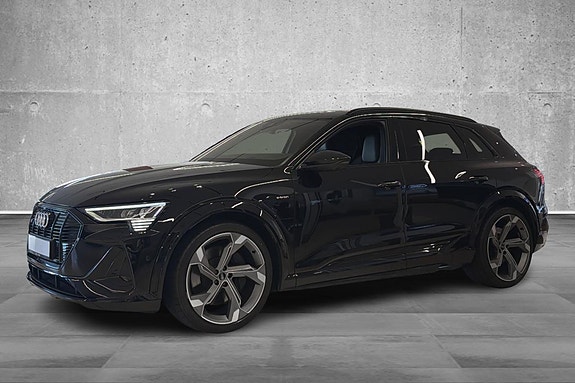 Audi e-tron S 9 of 30