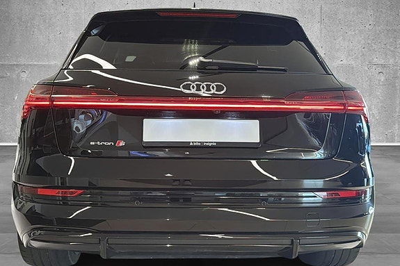 Audi e-tron S 13 of 30