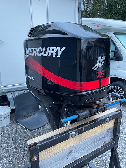 Mercury 90 4 takt. 2 of 10