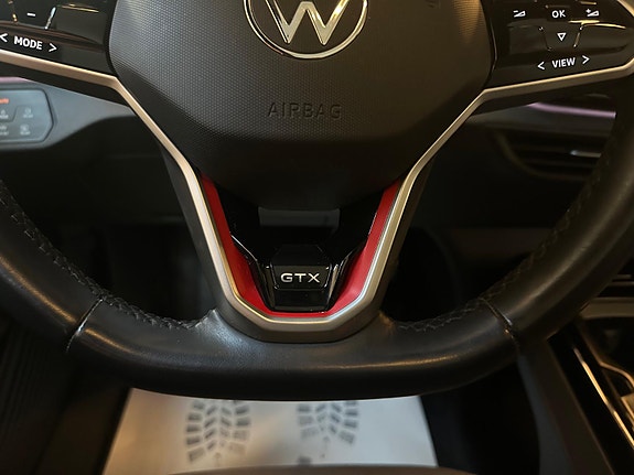 Volkswagen ID.4 GTX 23 of 30