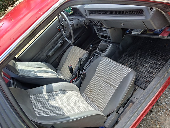 Subaru 1800 12 of 18