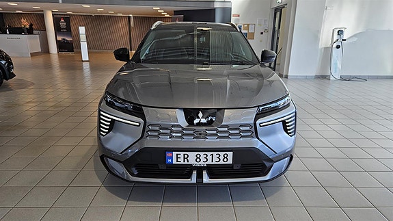 Mitsubishi Eclipse Cross 2 of 30