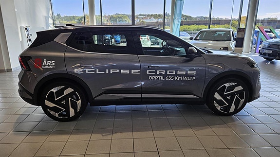 Mitsubishi Eclipse Cross 8 of 30