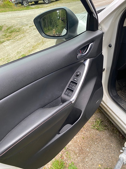 Mazda CX-5 5 of 11