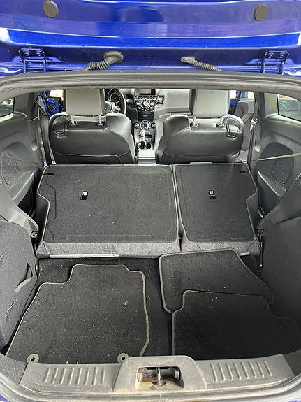 Ford Fiesta 23 of 27