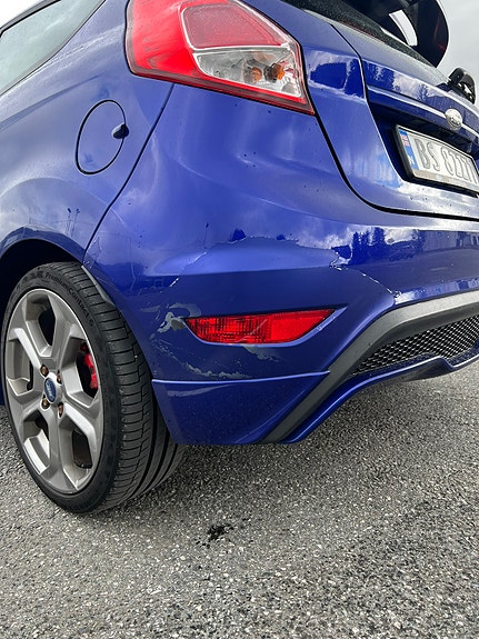 Ford Fiesta 9 of 27