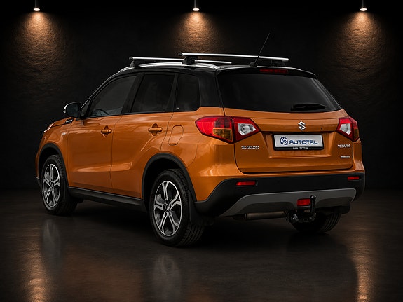 Suzuki Vitara 4 of 30