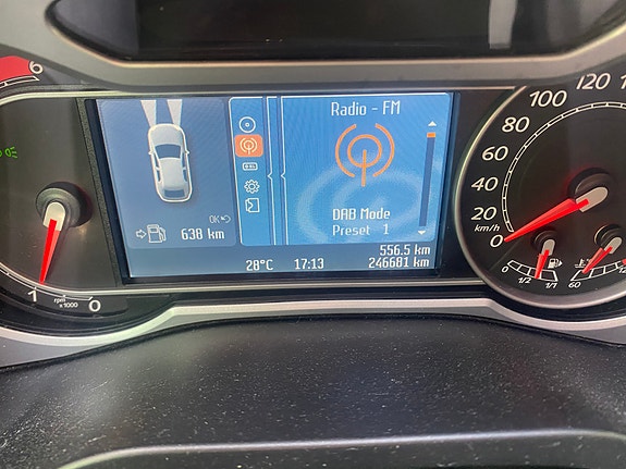 Ford S-MAX 20 of 30