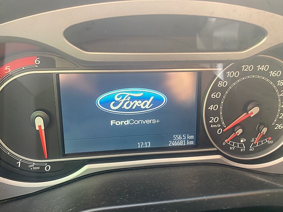 Ford S-MAX 21 of 30